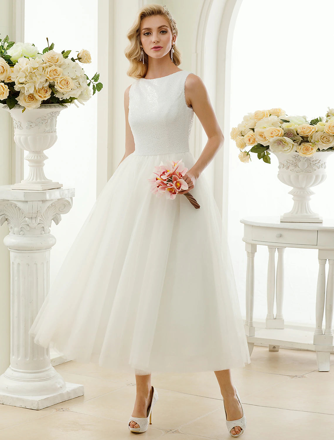 Wholesale Reception Sparkle & Shine Little White Dresses Wedding Dresses A-Line Scoop Neck Sleeveless Tea Length Tulle Bridal Gowns With Lace Sequin 2023 Summer Wedding Party