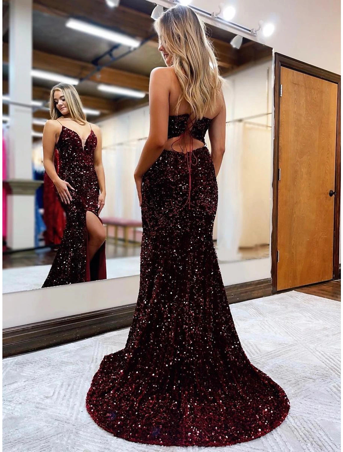 Wholesa Mermaid / Trumpet Prom Dresses Sparkle & Shine Dress Formal Wedding Party Court Train Sleeveless V Neck Sequined Backless with Sequin Slit