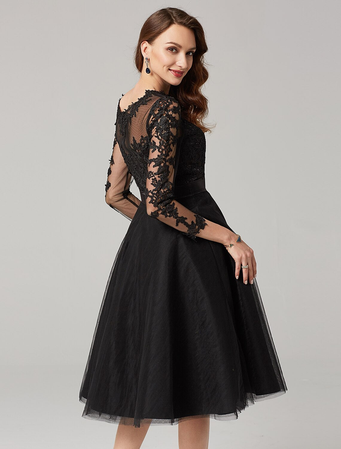 wholesale   A-Line Elegant Dress Wedding Guest Knee Length 3/4 Length Sleeve Illusion Neck Tulle Over Lace with Appliques