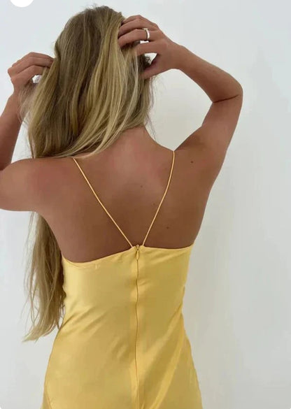 Aimishang Elegant Yellow Mermaid Spaghetti Straps Long Prom Dress Simple Evening Party Dress Formal Dress With Slit