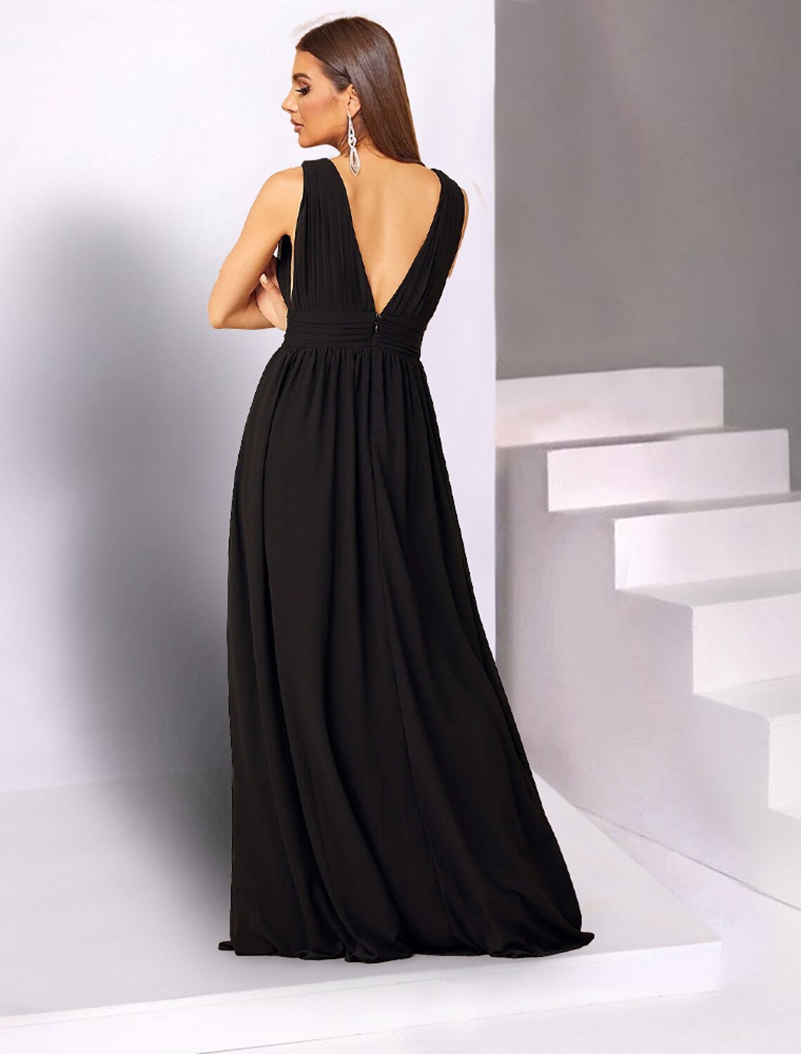 Wholesale A-Line Wedding Guest Dresses Black Dress Wedding Party Floor Length Sleeveless V Neck Chiffon with Slit