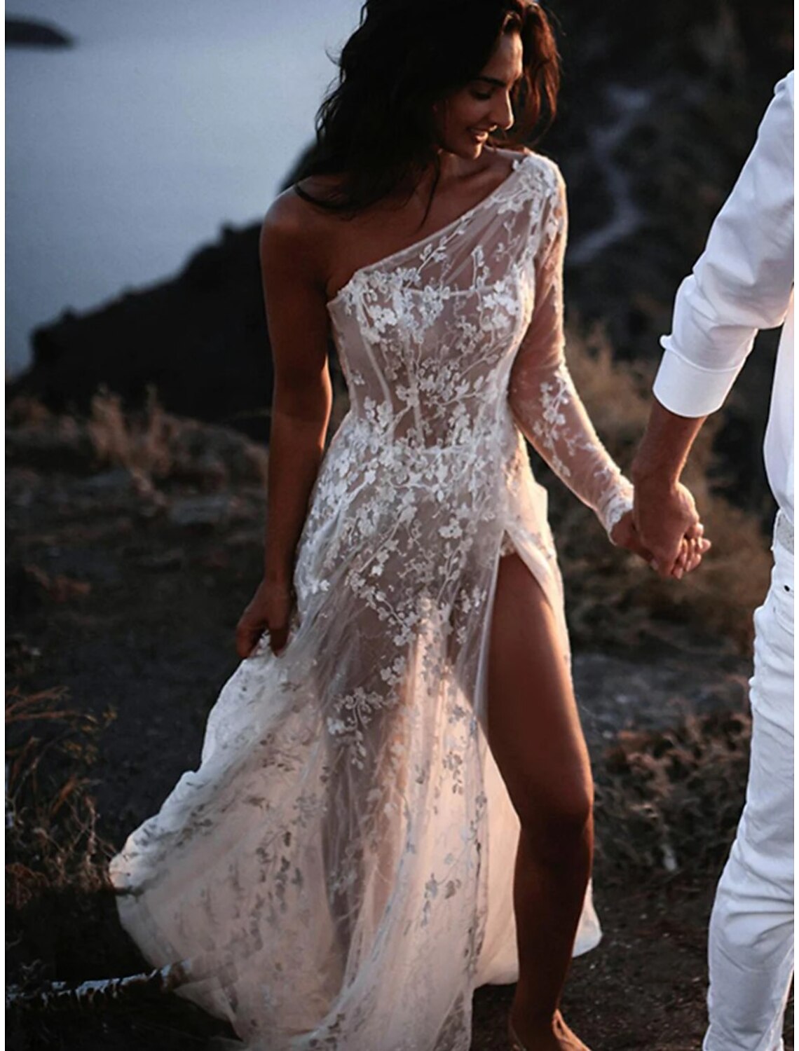 Wholesale Beach Sexy Boho Wedding Dresses A-Line One Shoulder Long Sleeve Sweep / Brush Train Lace Bridal Gowns With Split Front Summer Wedding Party