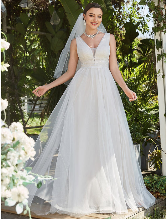 Wholesale Reception Casual Wedding Dresses A-Line V Neck Sleeveless Sweep / Brush Train Tulle Bridal Gowns With Lace Embroidery Summer Wedding Party