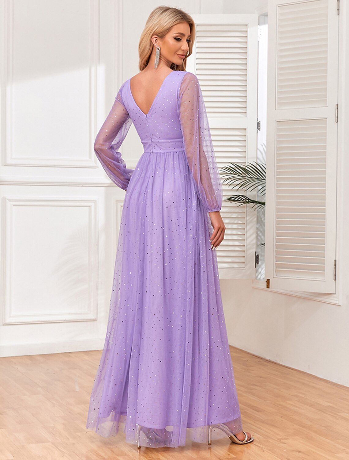 Wholesa A-Line Evening Gown Empire Dress Wedding Evening Party Floor Length Sleeveless V Neck Tulle V Back with Glitter