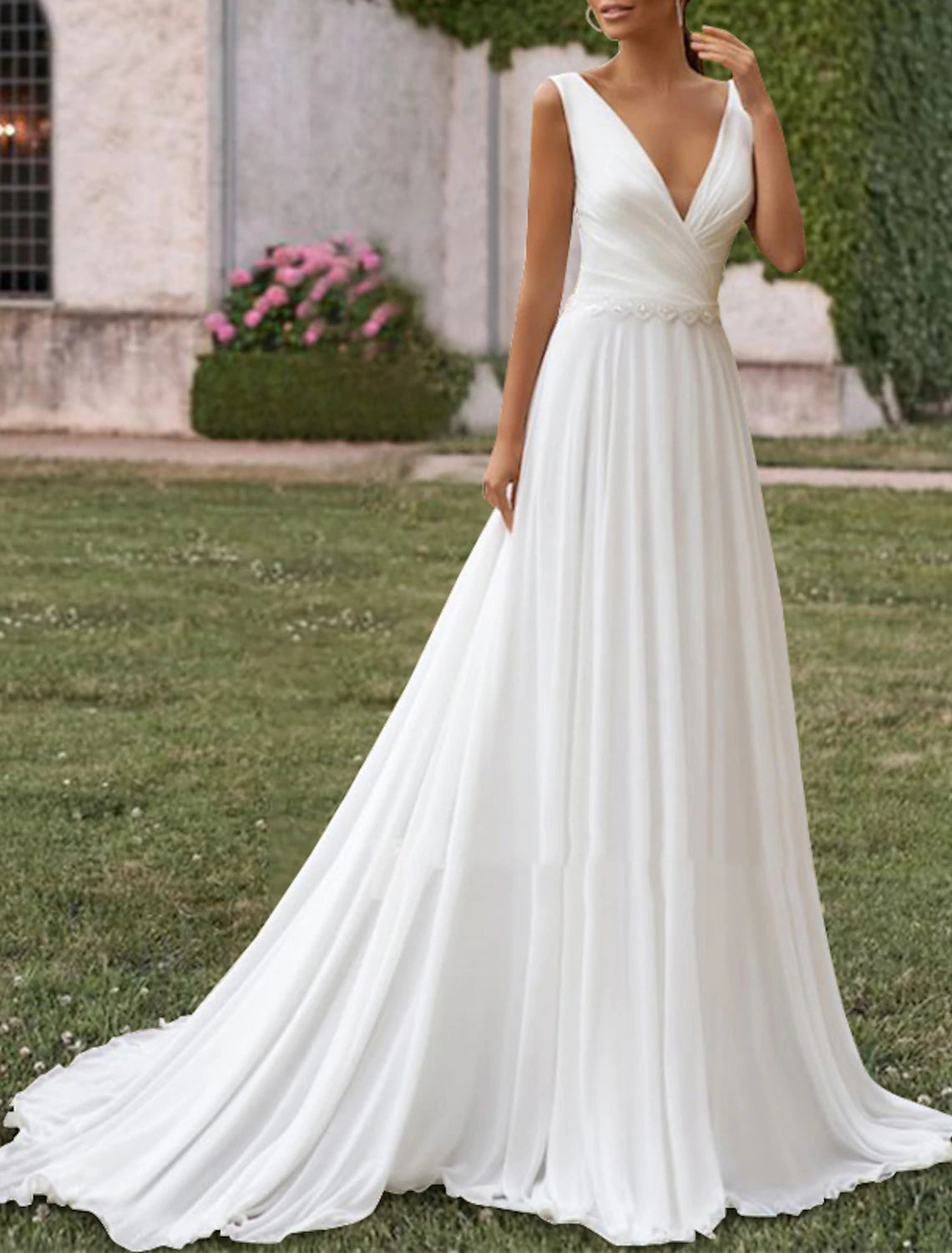 Wholesa Hall Casual Wedding Dresses A-Line V Neck Sleeveless Sweep / Brush Train Chiffon Bridal Gowns With Pleats Pearls