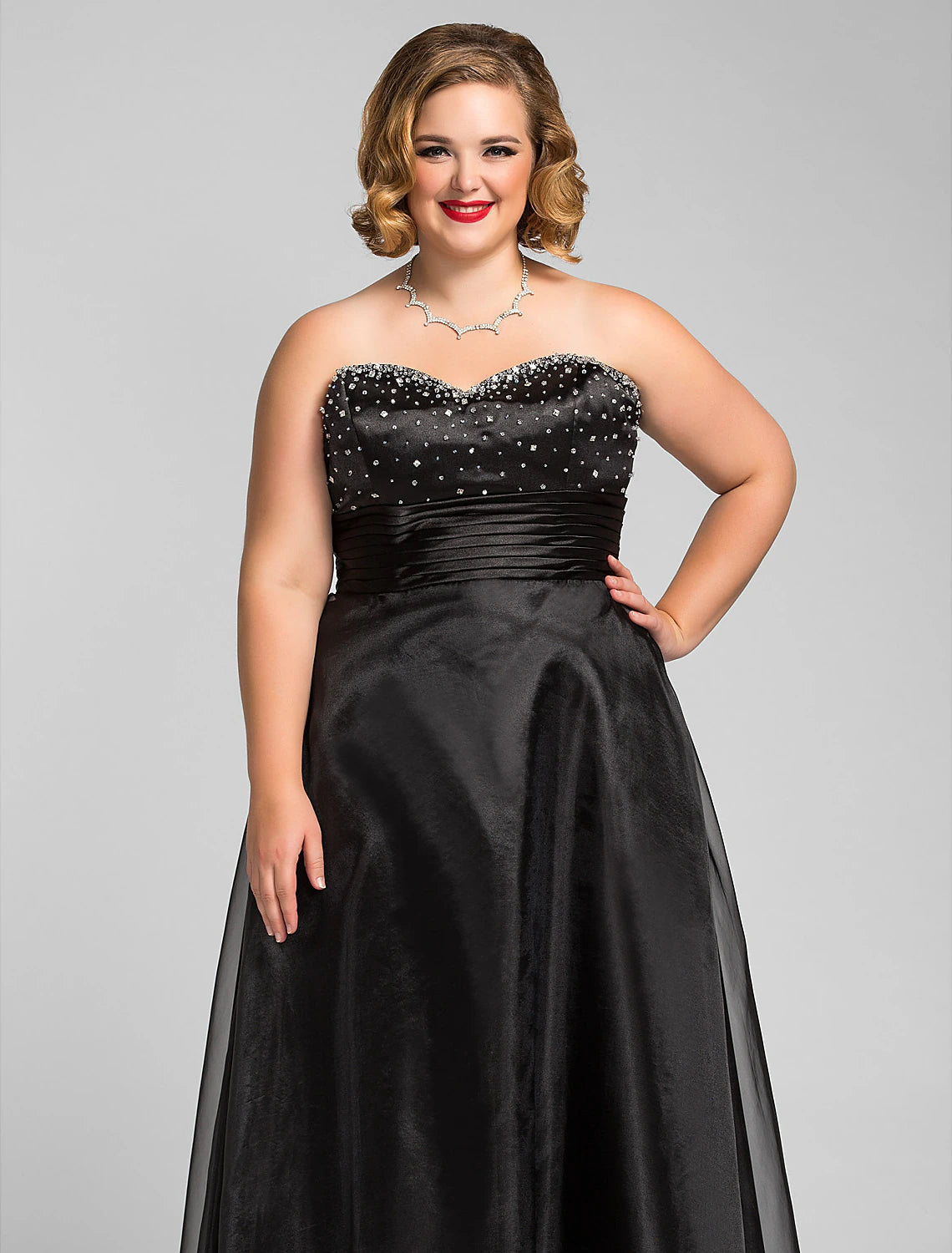 Wholesa A-Line Black Dress Prom Formal Evening Floor Length Sleeveless Sweetheart Organza with Ruched Beading