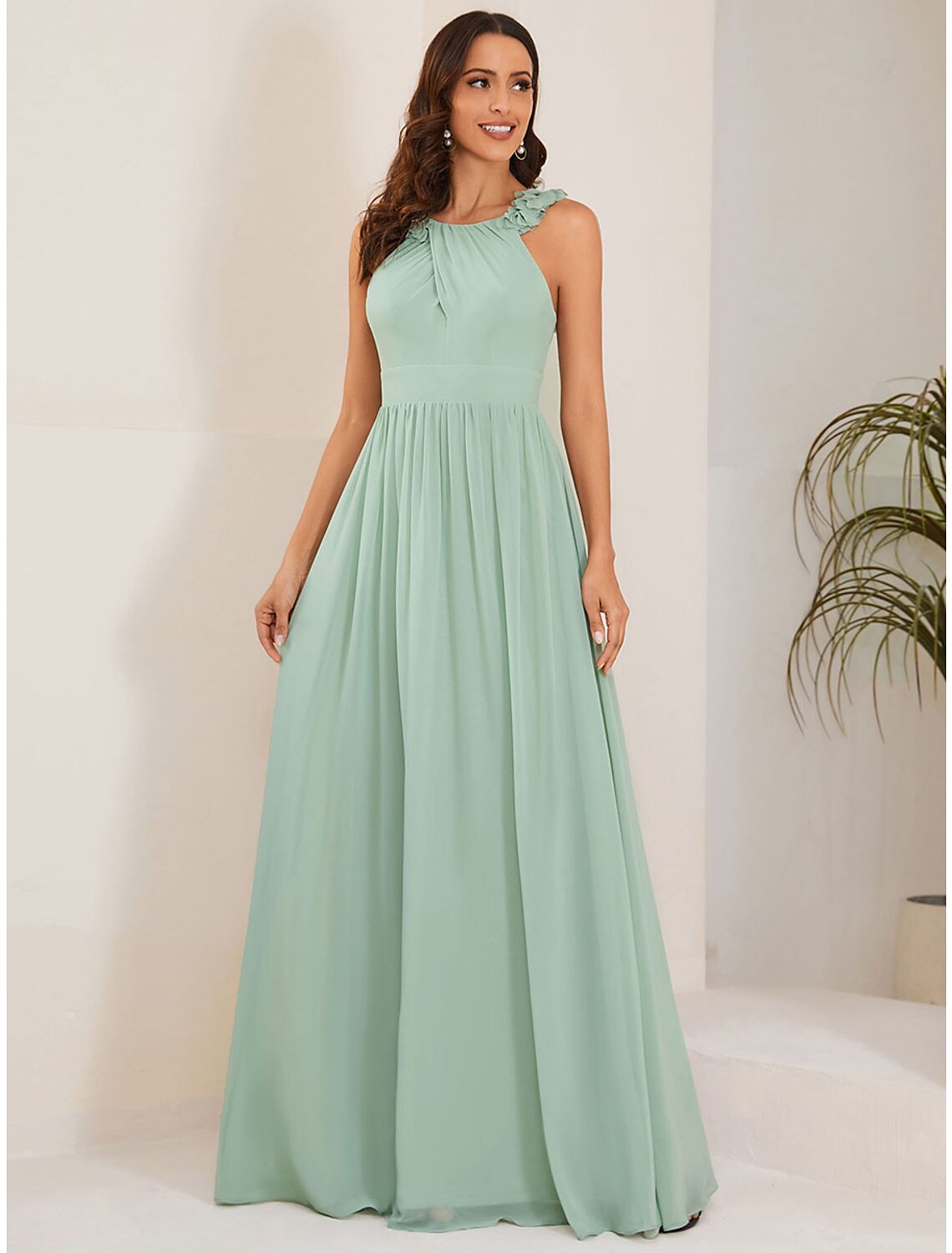 Wholesa A-Line Wedding Guest Dresses Open Back Dress Formal Black Tie Floor Length Sleeveless Jewel Neck Bridesmaid Dress Chiffon with Pleats Shouder Flower